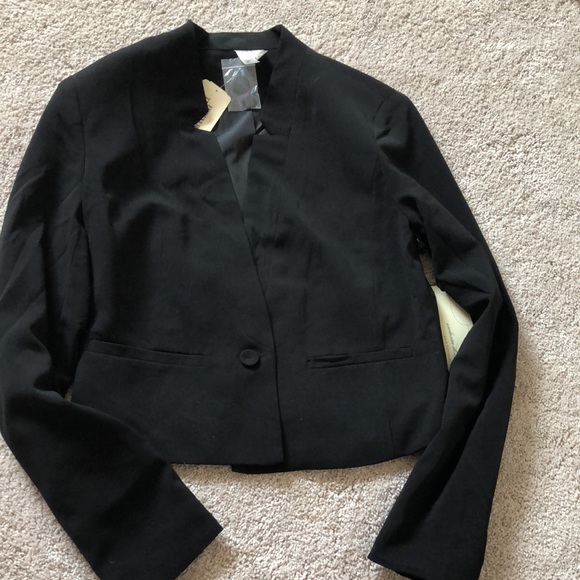 NWT Black Blazer - Picture 2 of 7